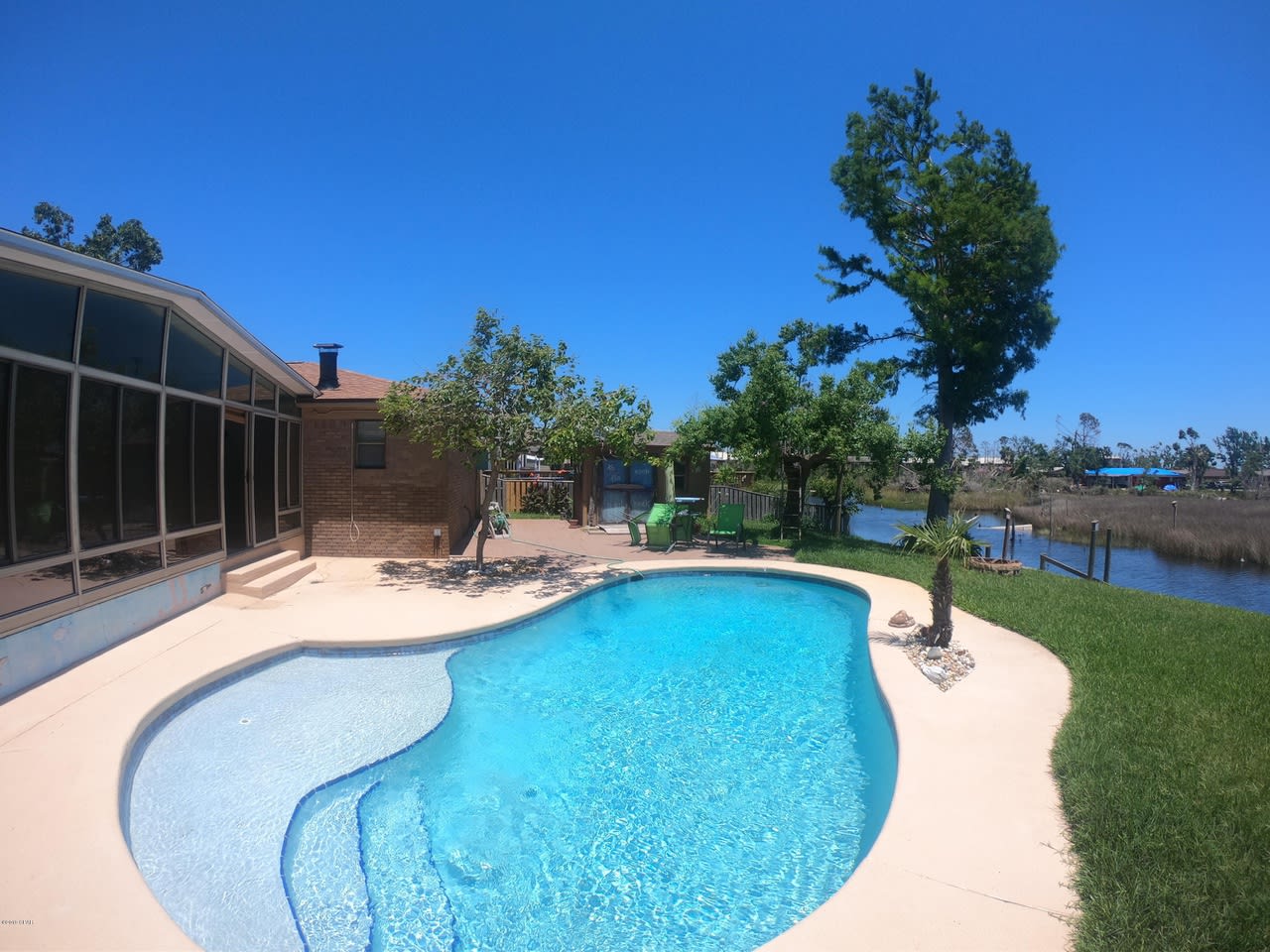 1544 Donna Avenue