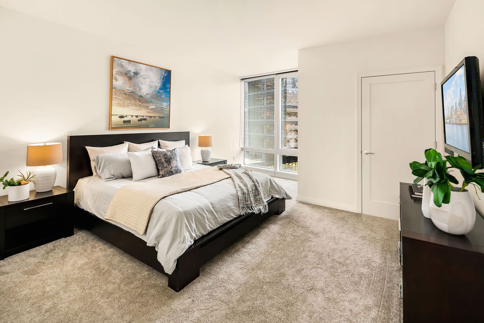 10700 NE 4th Street, Unit 1016