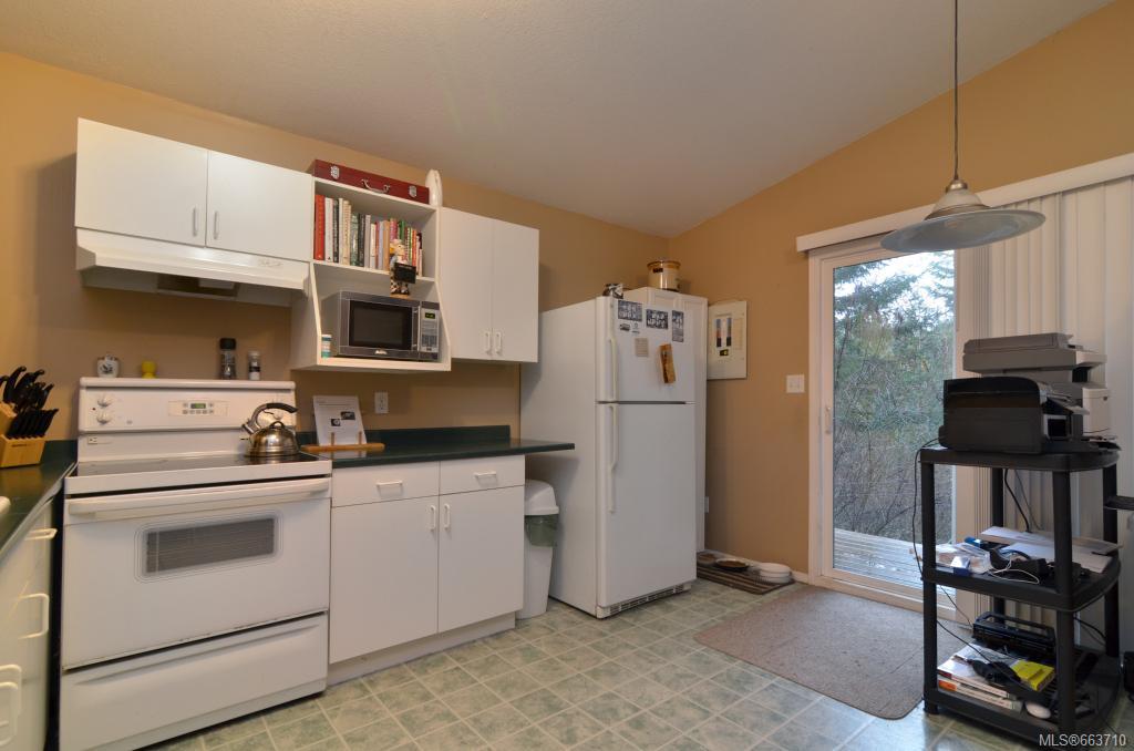 3990 Hi-Mount Dr