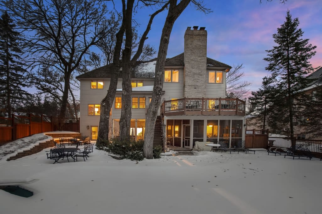 Ex-Vikings GM Lists Eden Prairie Home