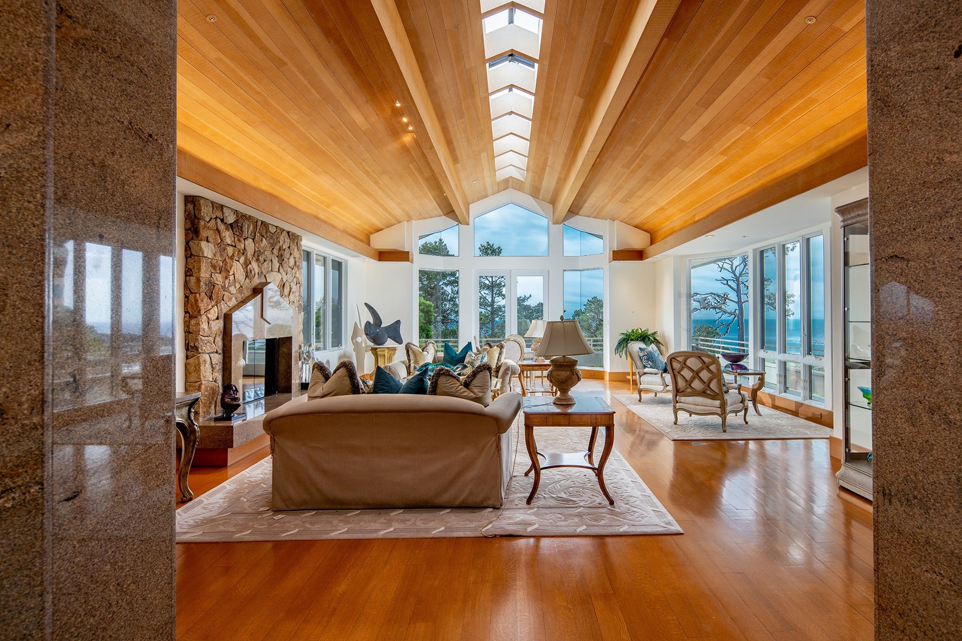 Pebble Beach Paradise - 3230 Macomber Drive