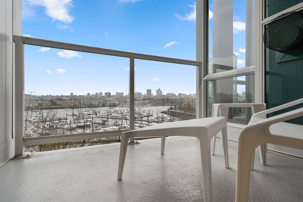 502-1099 Marinaside Crescent, Vancouver