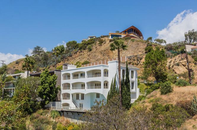 7212 Mulholland | Jorge Dalinger