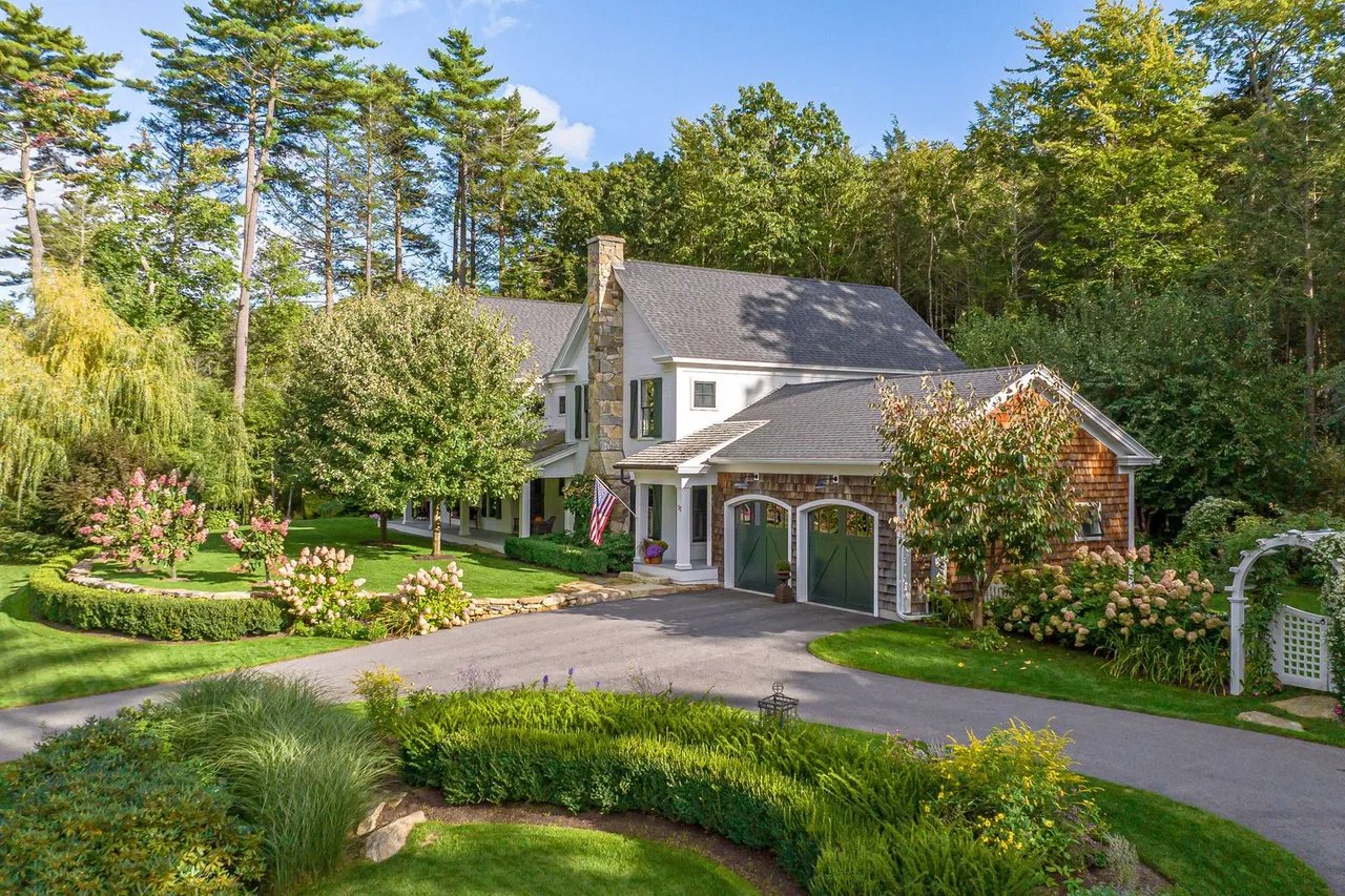 New Listing! 52 Maeves Way, Cumberland, Maine – $2,750,000
