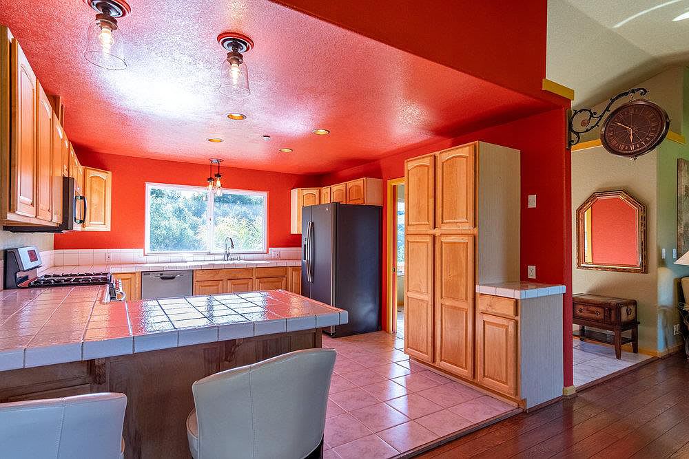 129 Live Oak Rd