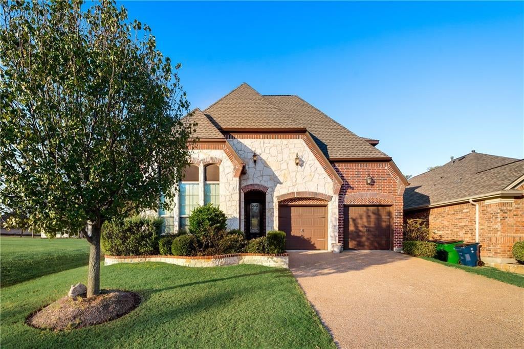 5320 Fox Chase Ln