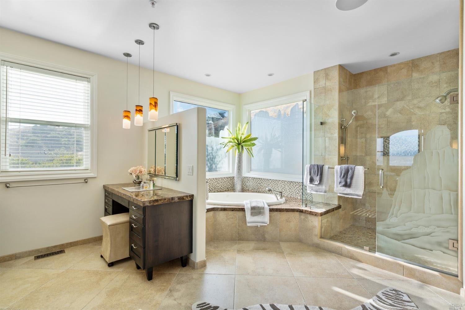 18 Turtle Rock Ct, Tiburon, CA 94920-1300