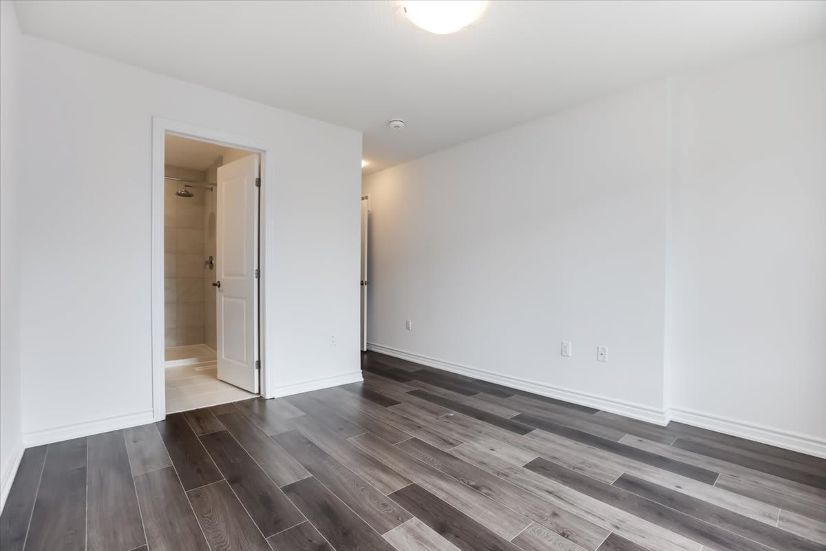 Brand New 2 bedroom townhouse for lease