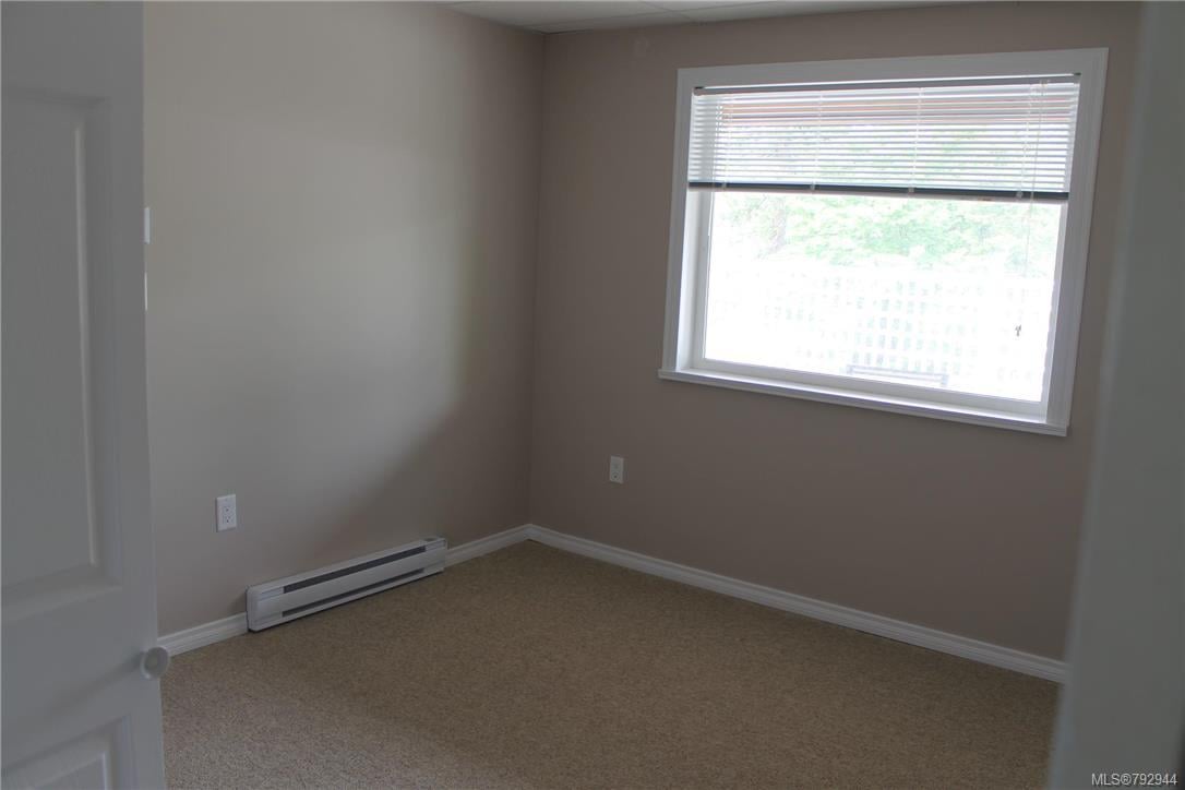 2406 Fleetwood Crt, Langford