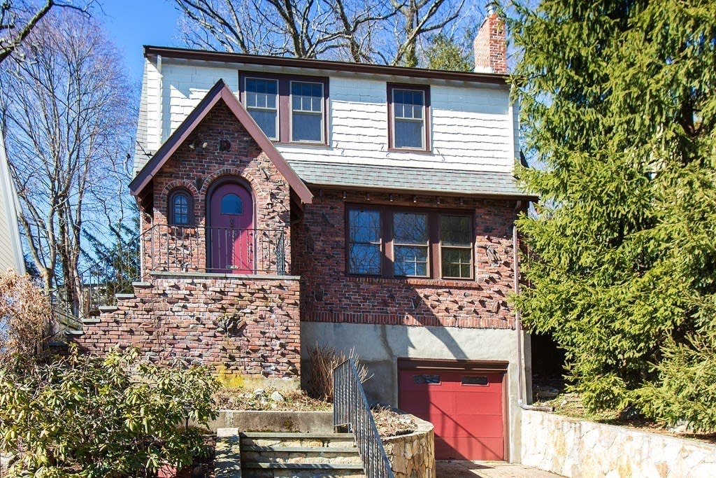 75 Grove Hill Ave