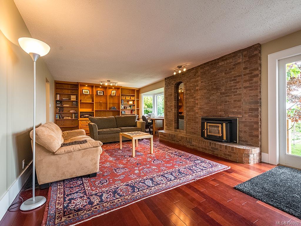 599 Ridgegrove Ave