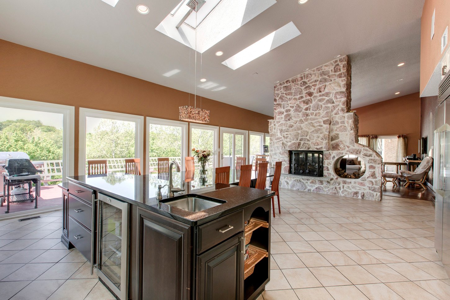 1 Piney Meetinghouse Ct