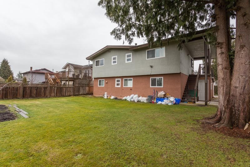 10231 Bissett Dr
