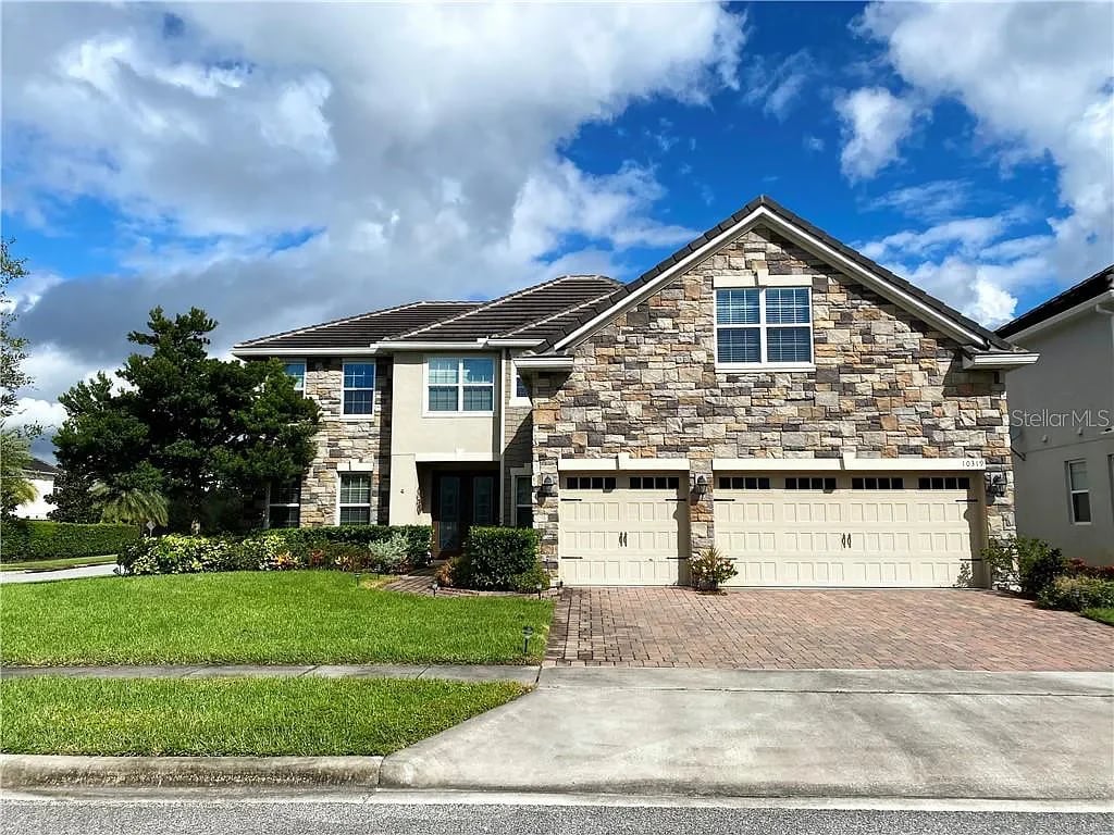 10319 LAVANDE DR