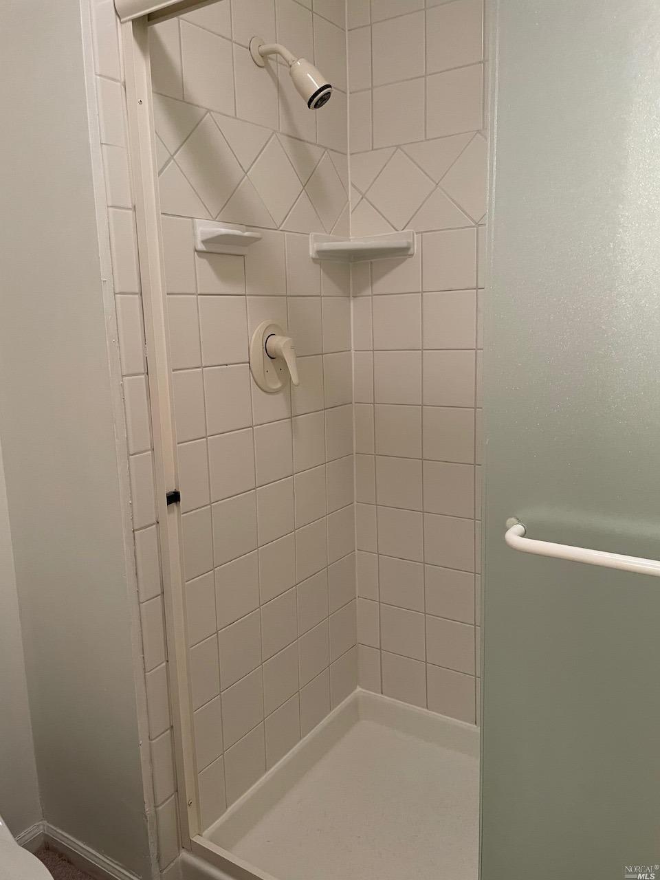334 Alamo Sq
