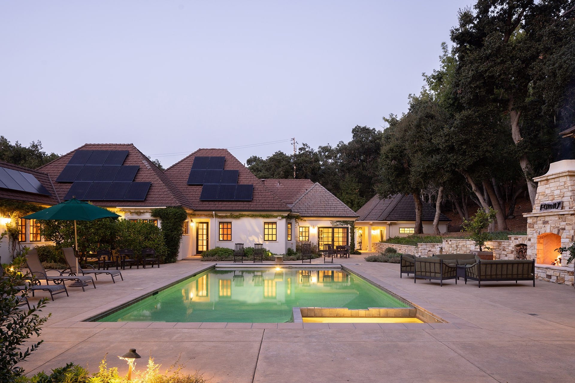 Peaceful French Country Estate - 5 Sleepy Hollow Dr