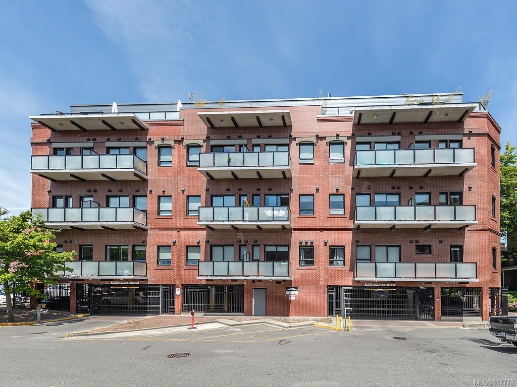 203-595 Pandora Ave