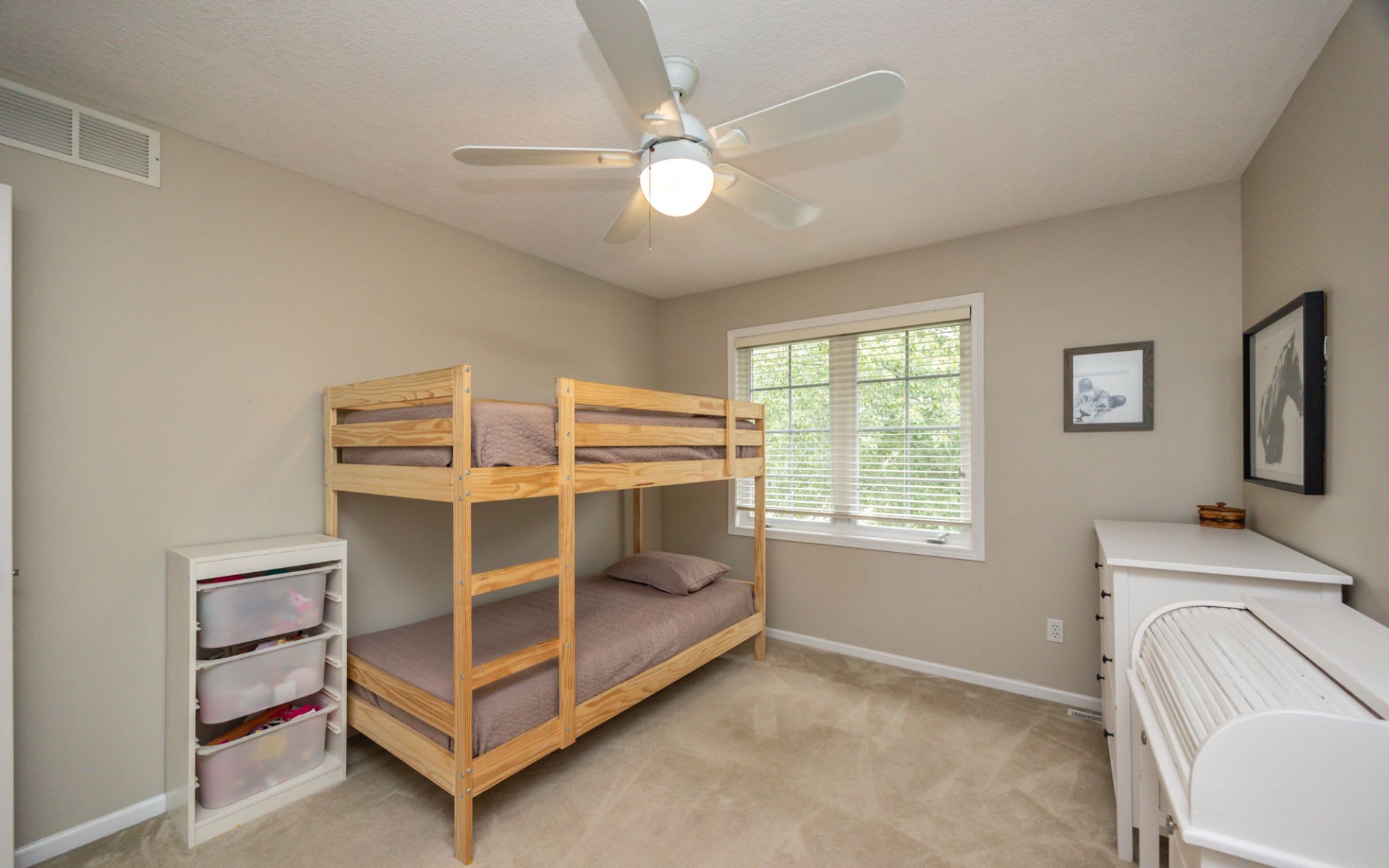 5542 Ponderosa Drive