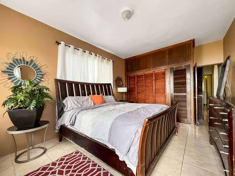 388 Great Mountain 4 Bedrooms