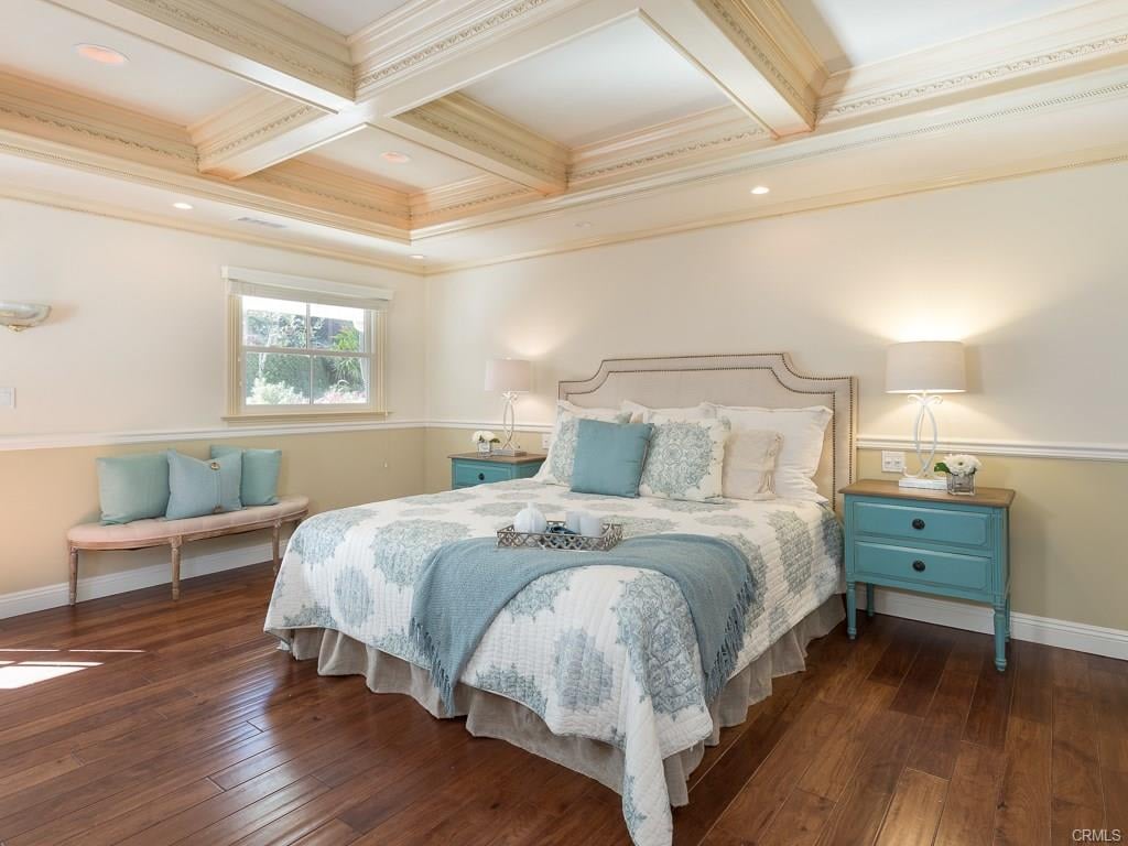 2680 Palos Verdes Dr N