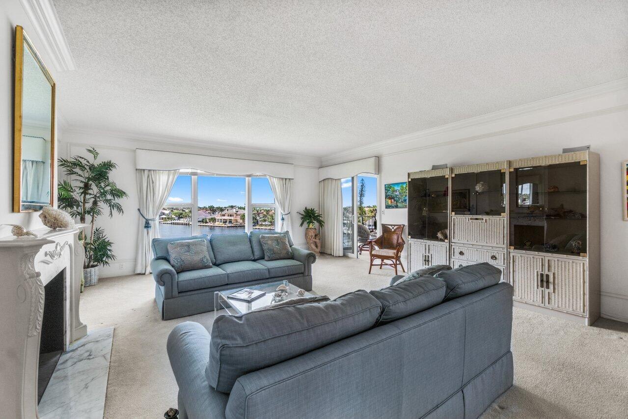 2150 S Ocean Blvd #1F