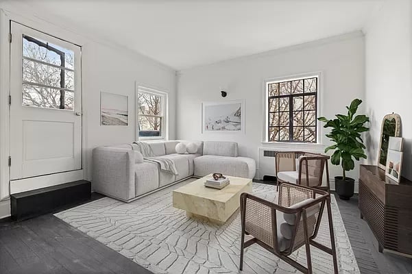 1044 Manhattan Avenue Unit: 3A