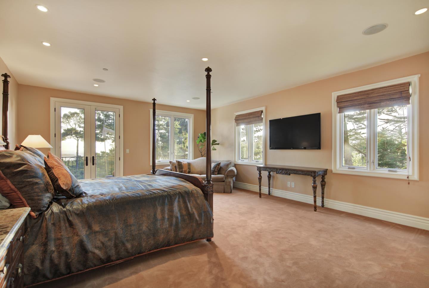 3108 Flavin LN