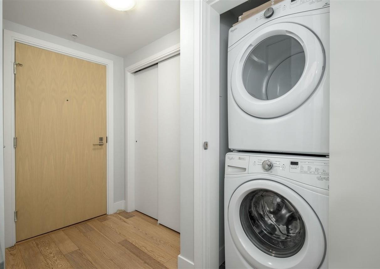 209-233 Kingsway