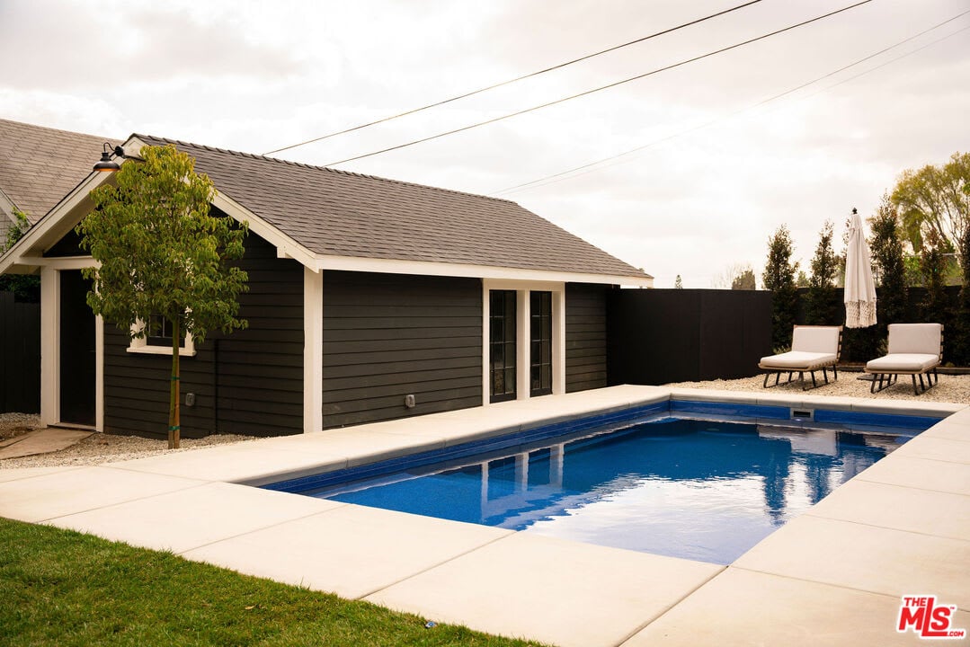 Silver Lake Craftsman