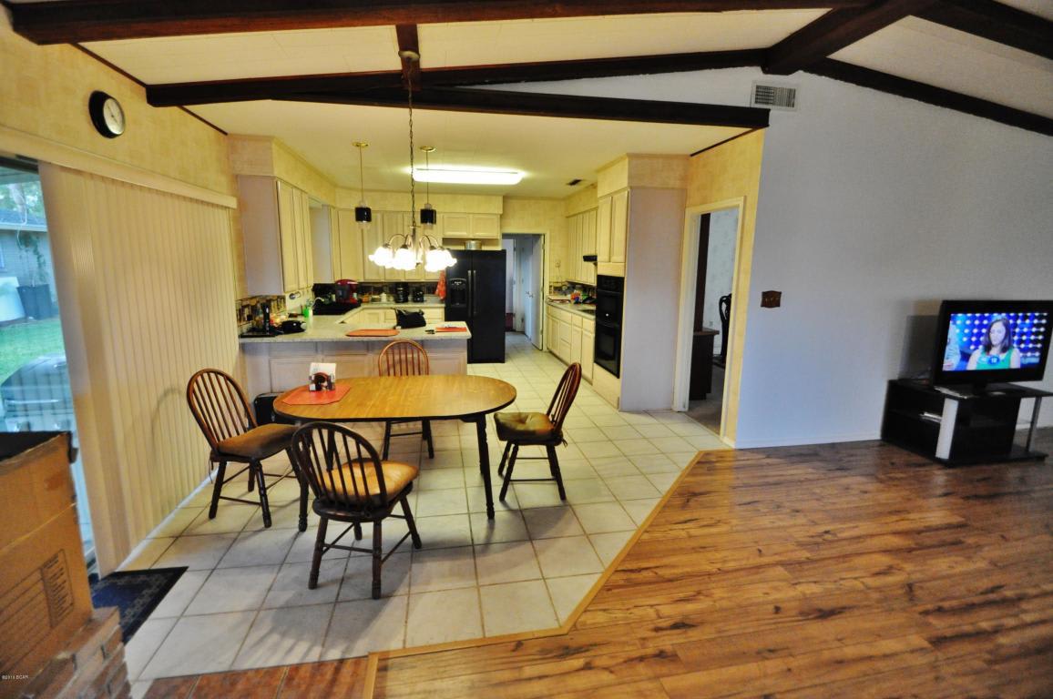 4652 BAYWOOD Drive
