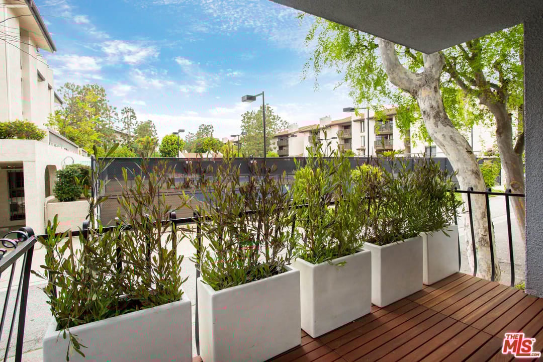 8145 Redlands St, #105