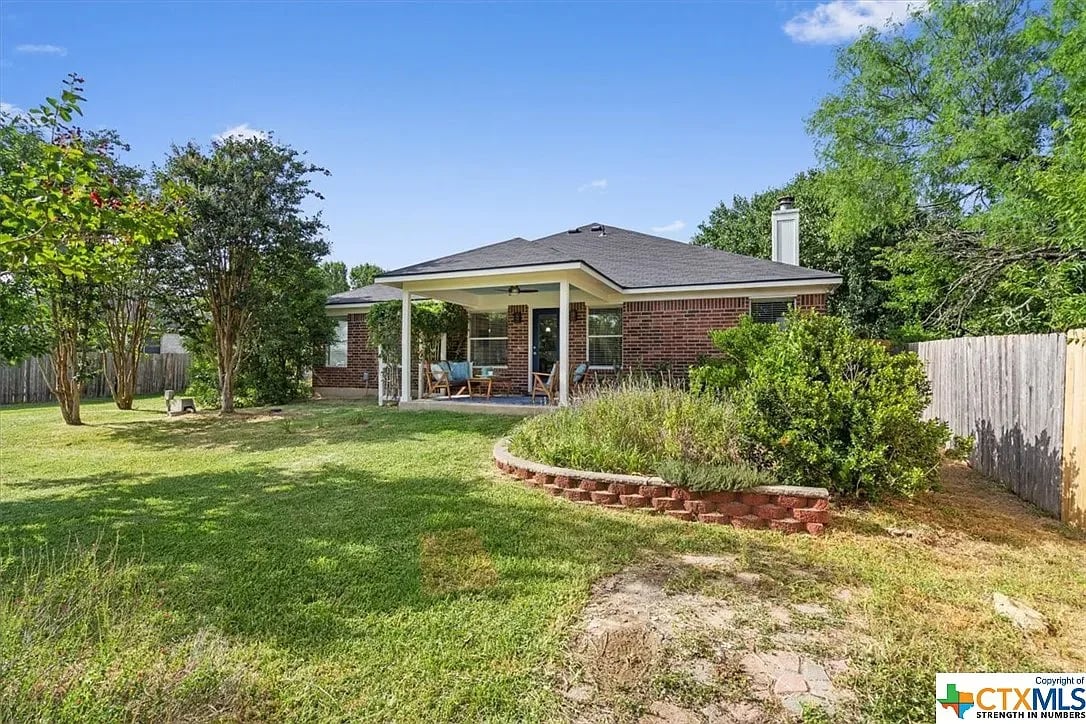 601 Dryden Ln