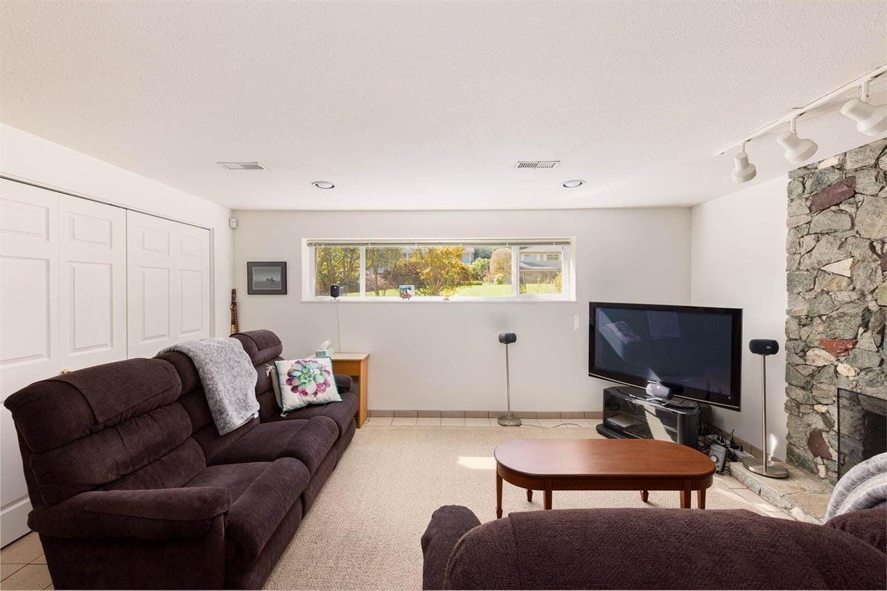 2363 Darnell Ct