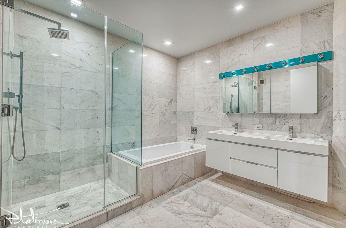 75 Wall Street, Apt 20-M