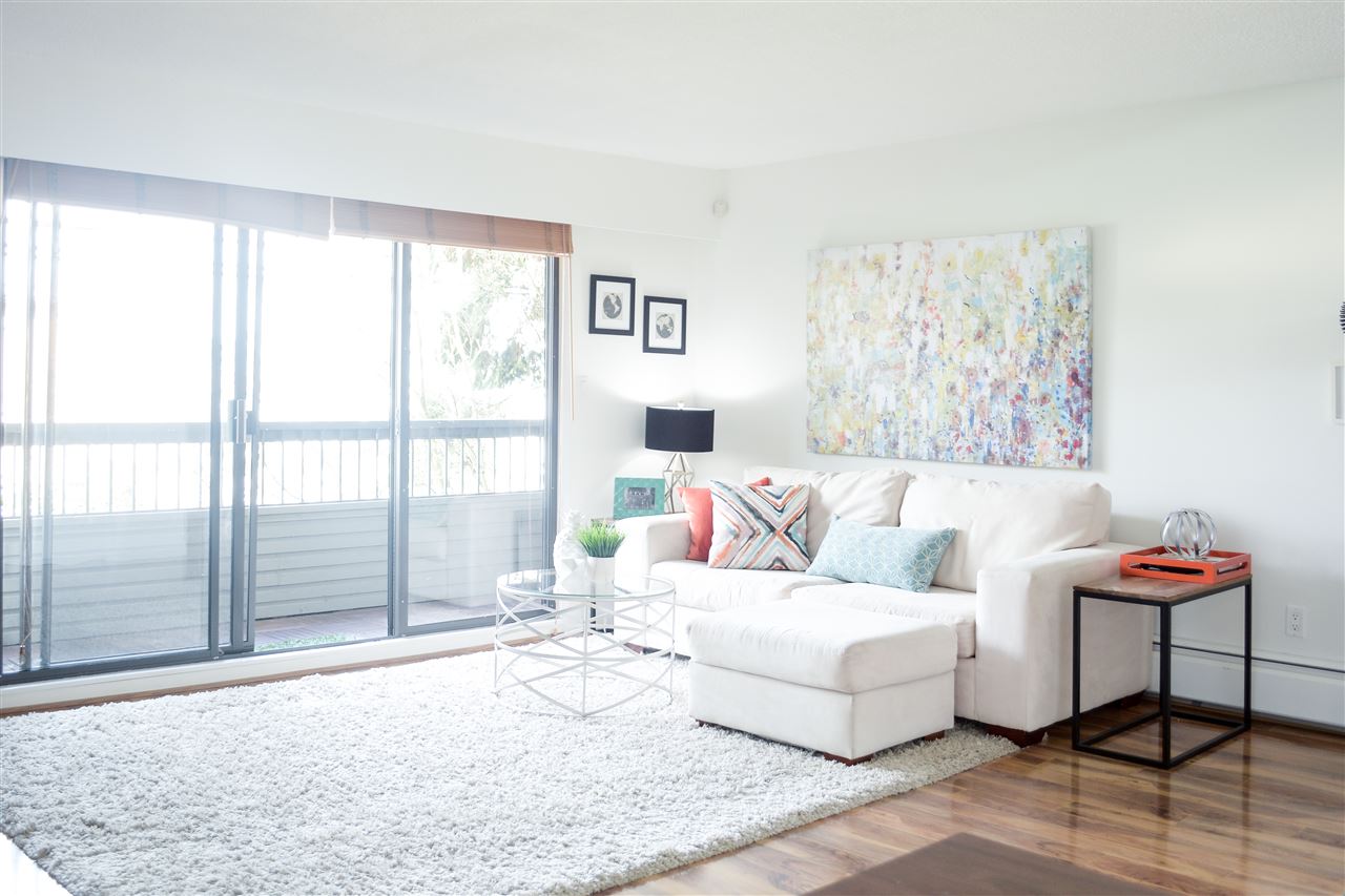 212-2255 York Ave