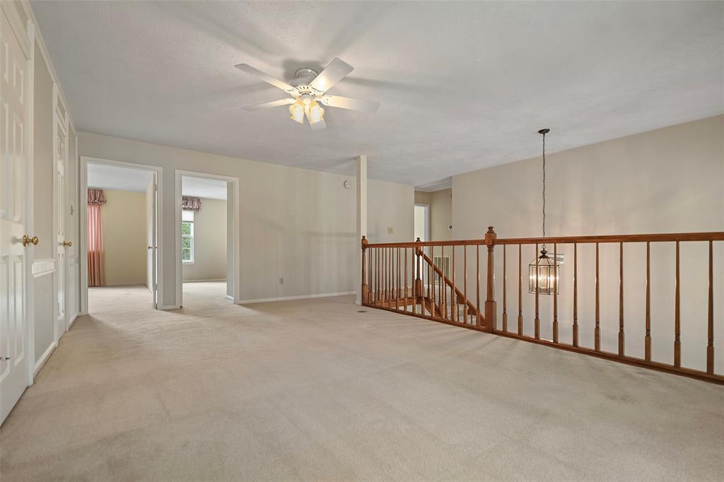 15971 Knolls Lodge Dr