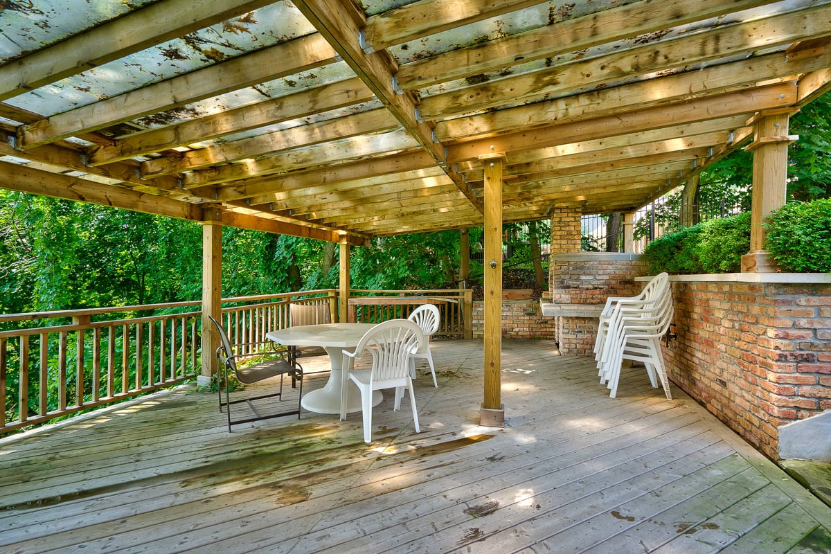 1026 Mississauga Heights Drive