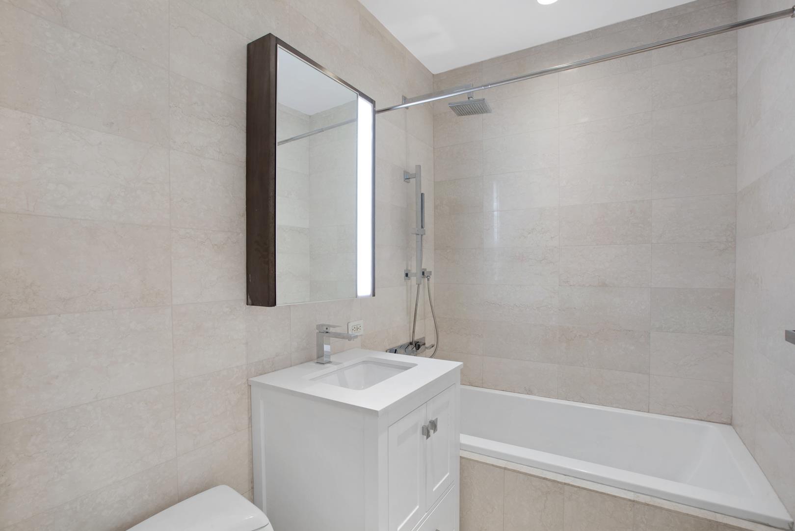 75 Wall Street, Apt 19-M