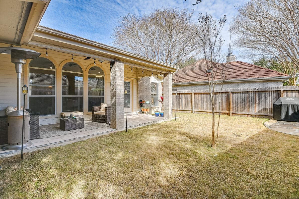 68 Oakwell Farms Pkwy