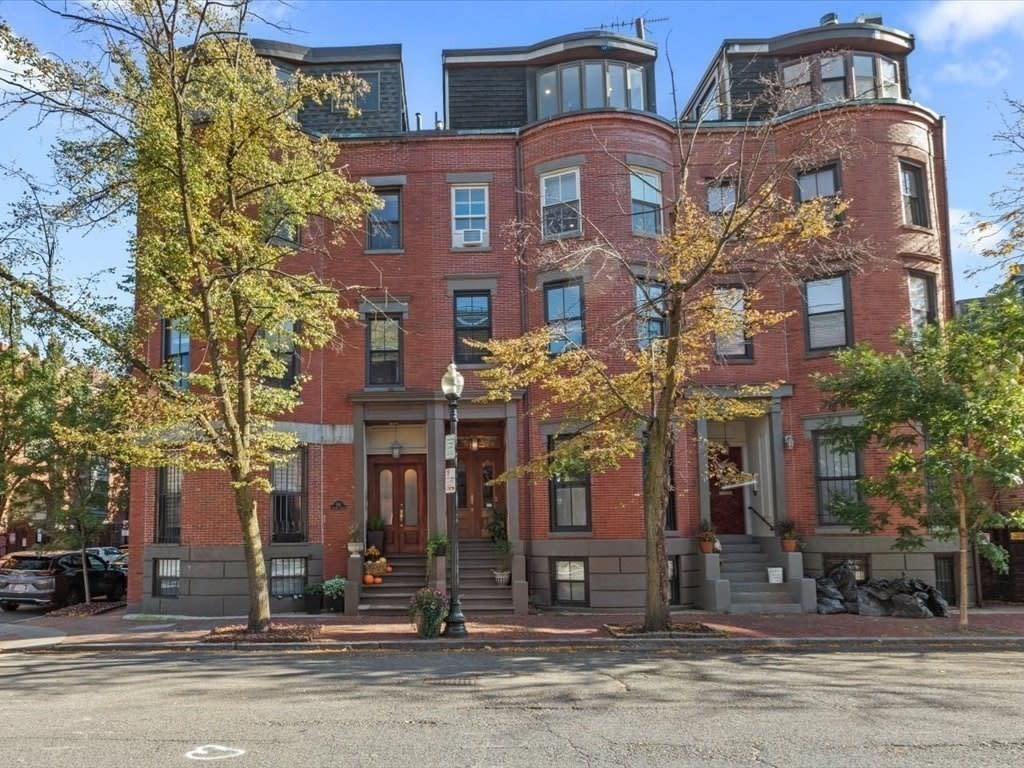 518 Shawmut Ave, #4
