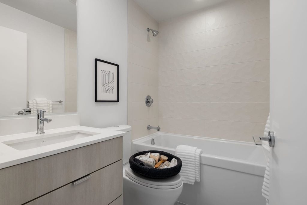 2463 Rabbit Drive 411, Tsawwassen