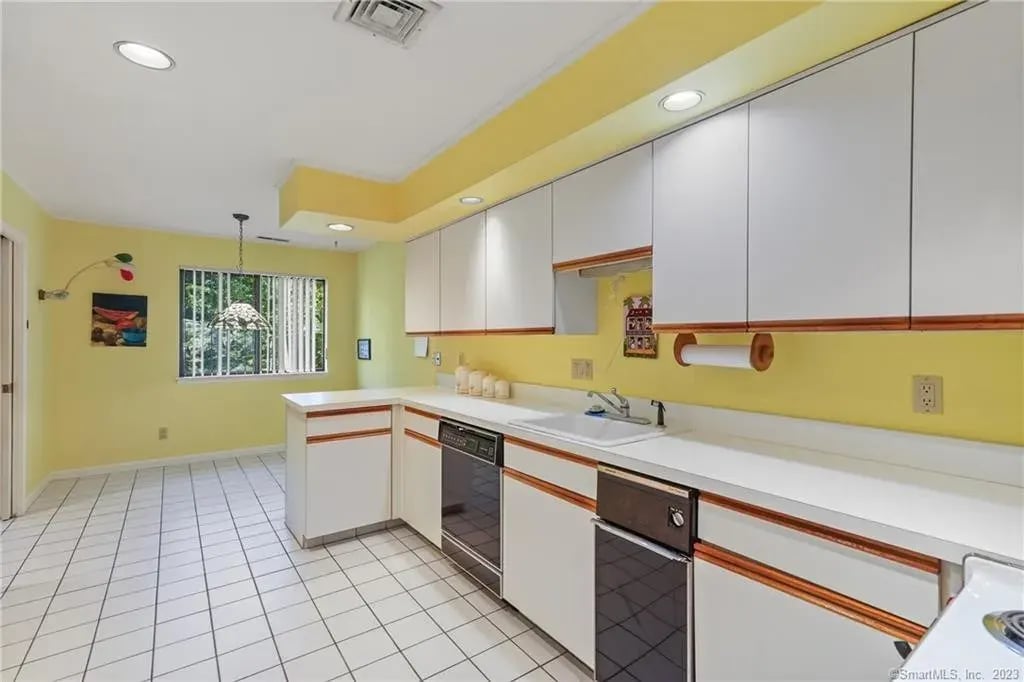 500 River Rd Apt 12