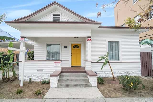 424 E 5th Street