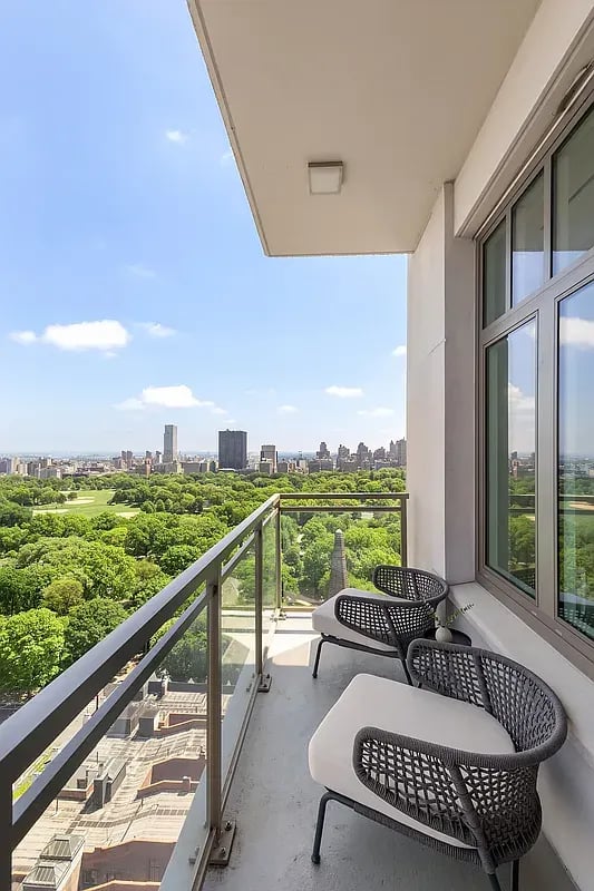 15 West 96th Street Unit: 16A