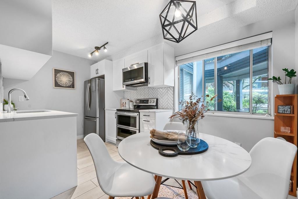 104-1345 W 4th Ave