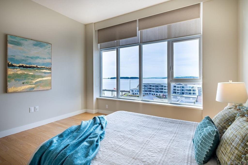 709-9809 Seaport Pl