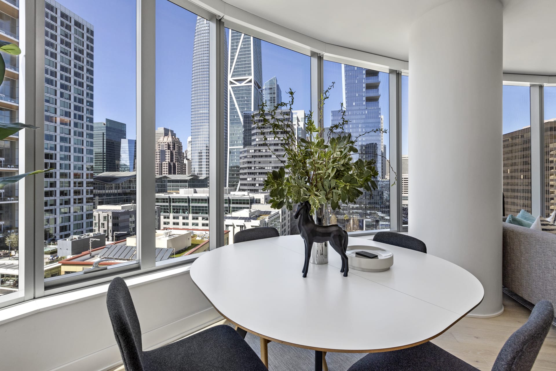 201 Folsom St #15A