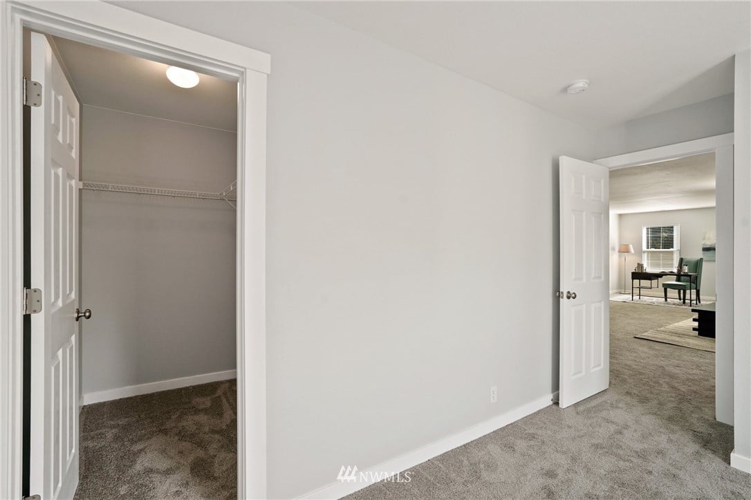 11725 56th Ave