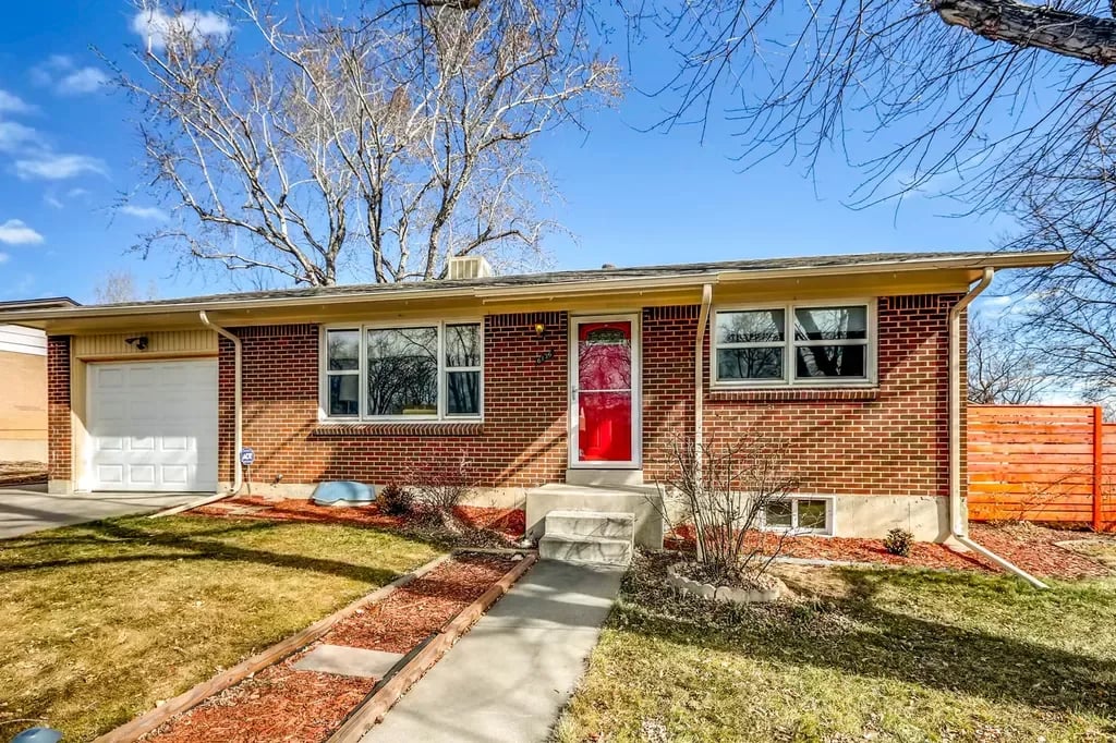 Fabulous Arvada Listing Coming on the Market This Weekend!