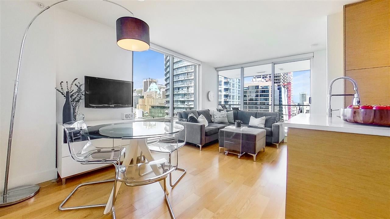 1705-565 Smithe Street, Vancouver